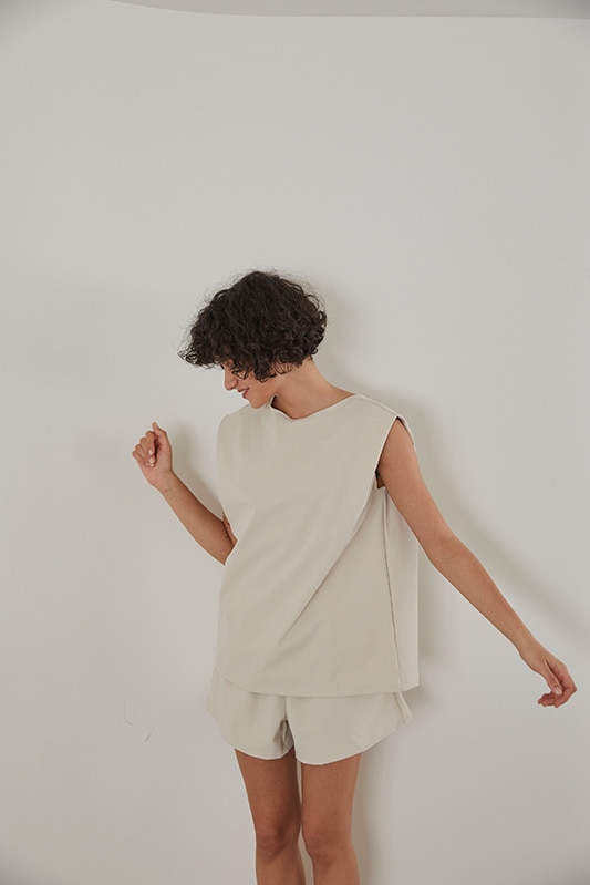 夏物大処分❗️CAVEZA ROSSO ショルダータックセットアップスウィムウェア 夏物大処分❗️CAVEZA ROSSO ショルダータックセットアップ