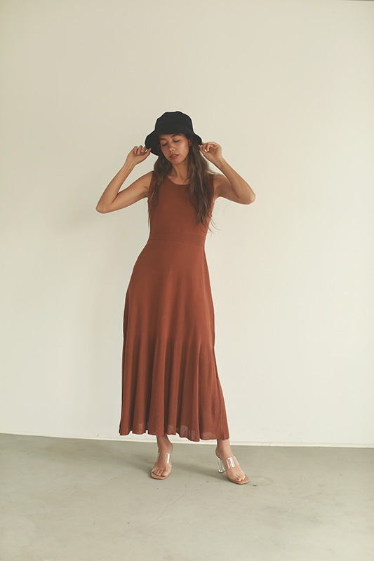 ヘムフレアニットワンピース Caveza Rosso カベサロッソ All Item Caveza Rosso ヘムフレアニットワンピース Caveza Rosso カベサロッソ All Item Caveza Rosso