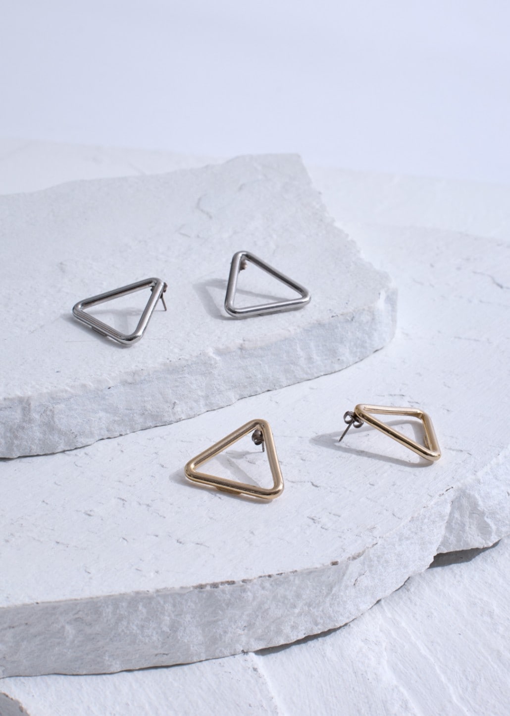 【Sea`ds Mara】 トライアングルピアス