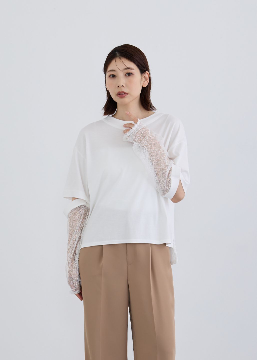 BRAND,KOOS | Cour Carre an ONLINE STORE