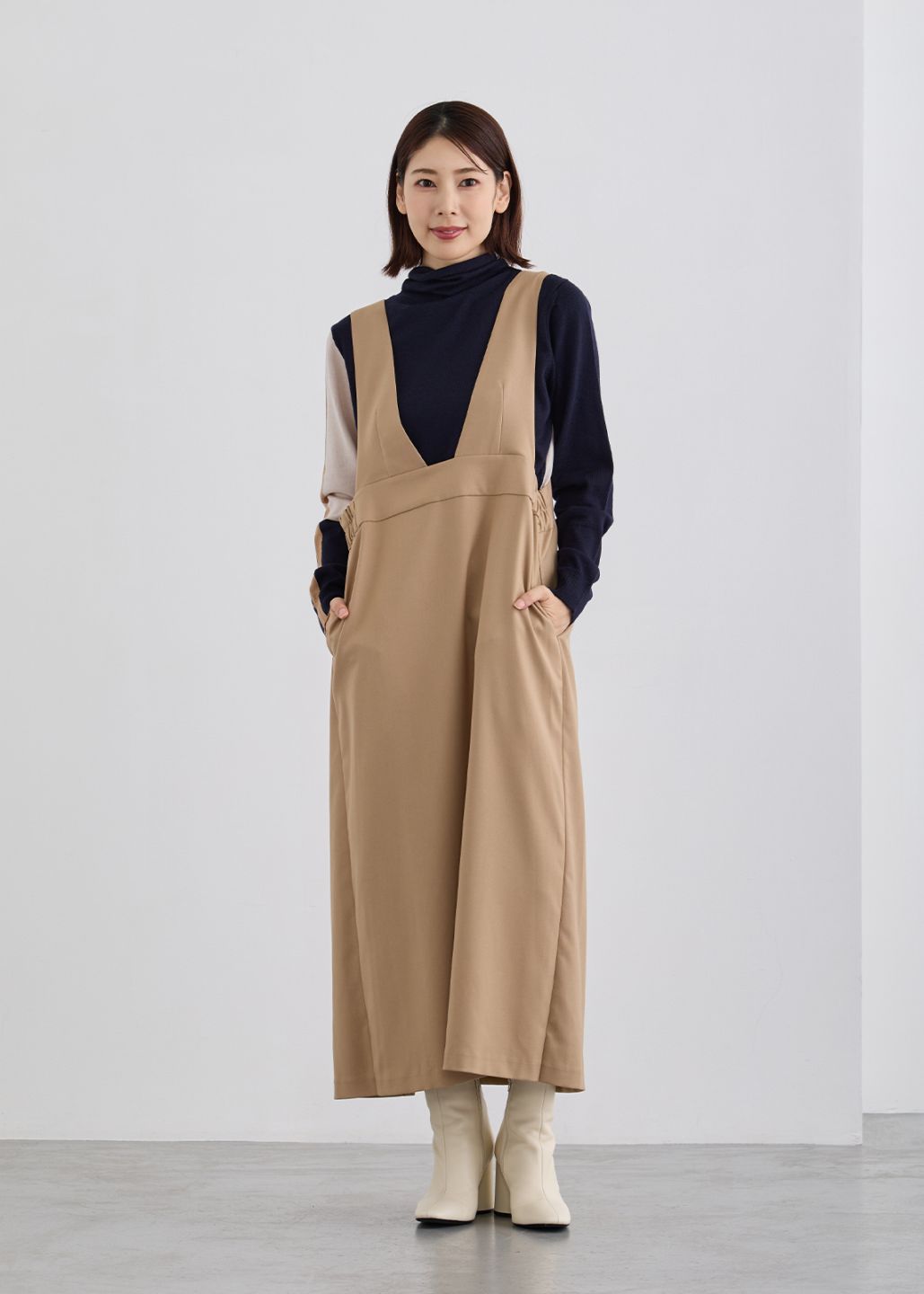 【KOOS】バックデザイン ジャンバースカート