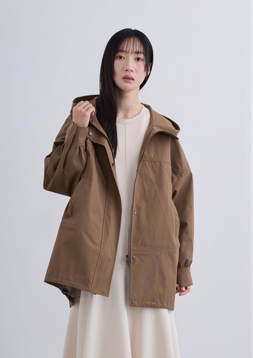 TOPS | Cour Carre an ONLINE STORE