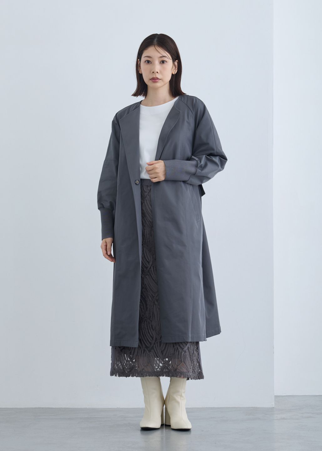 TOPS | Cour Carre an ONLINE STORE