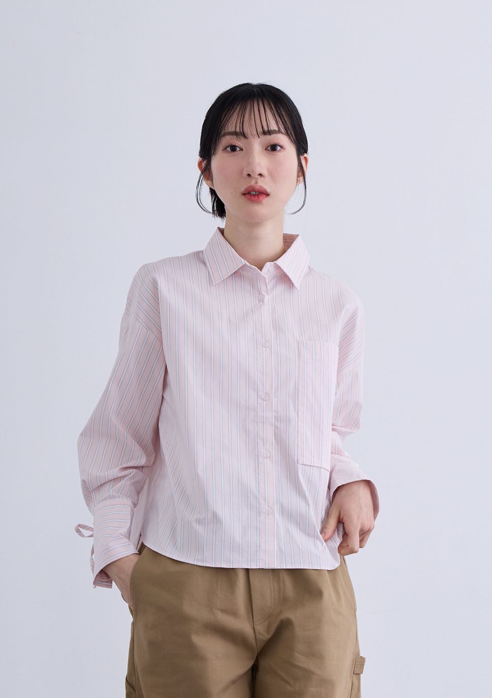 BRAND,LUIS MARI | Cour Carre an ONLINE STORE