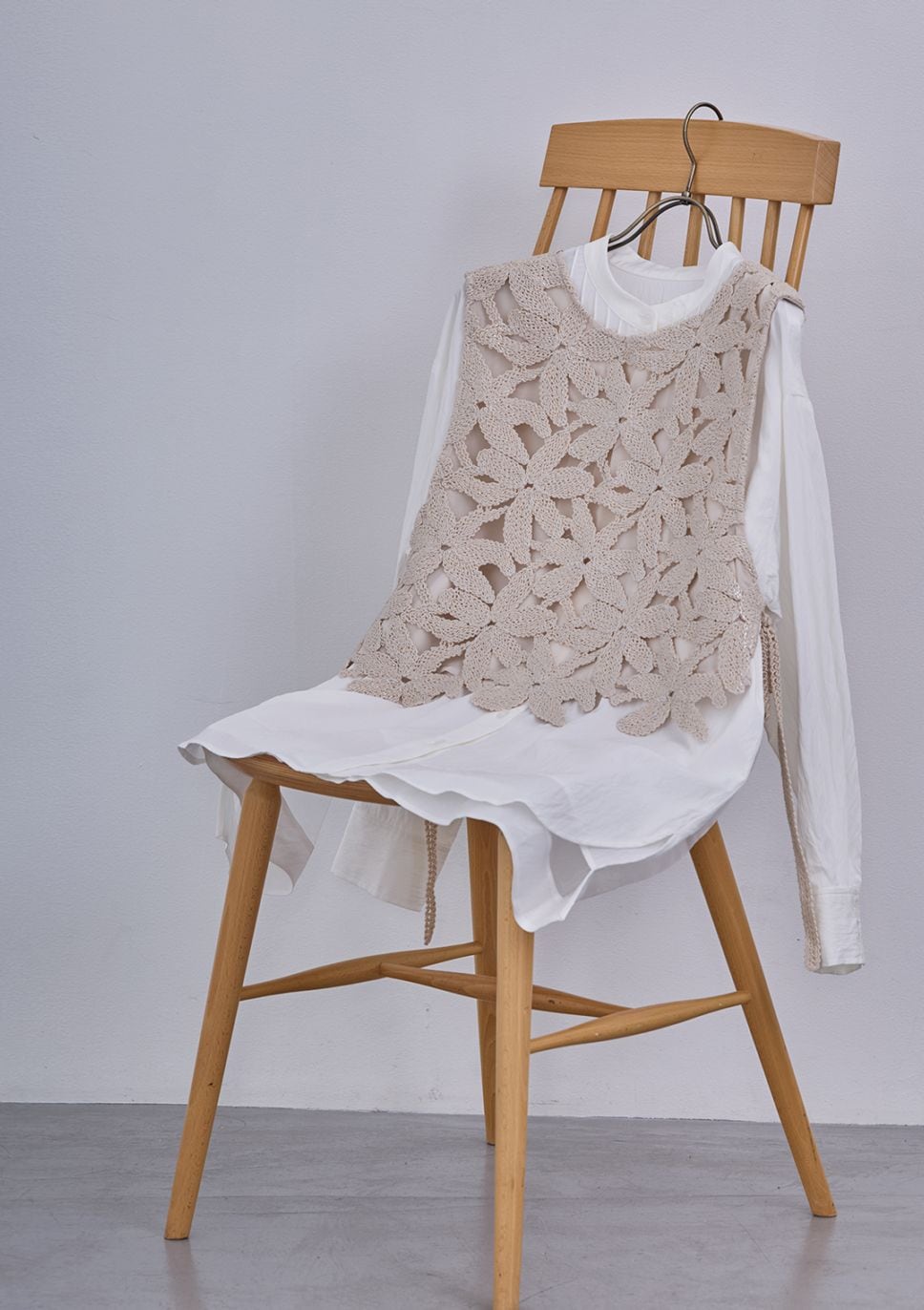 TOPS | Cour Carre an ONLINE STORE