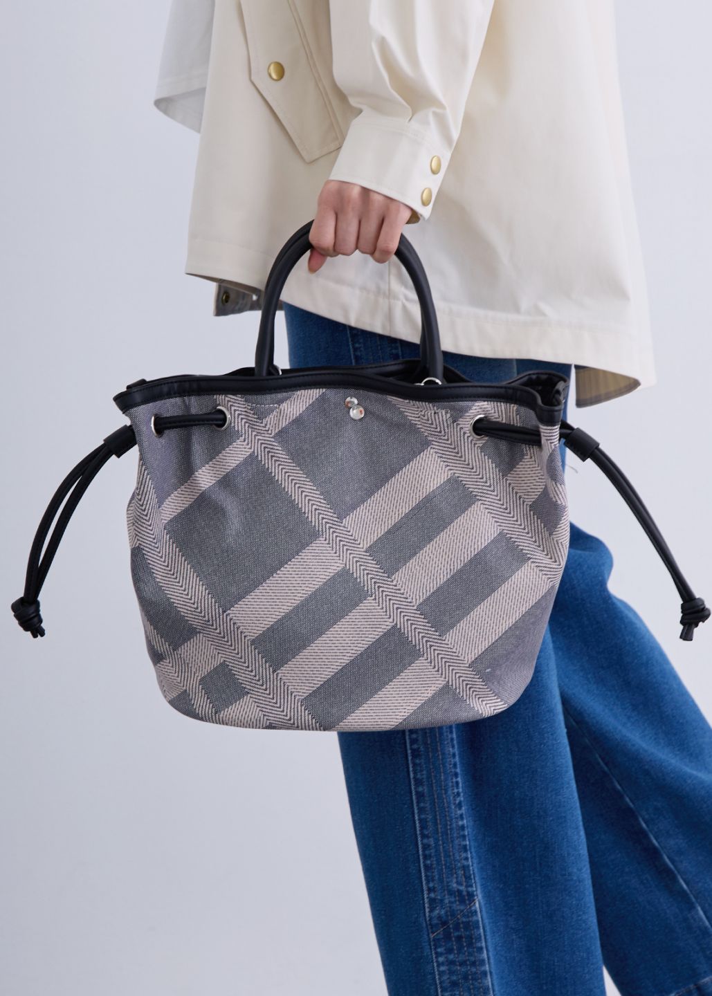 【PLUS an】マグネット バッグ(パスケース付き)＜ビッグ＞