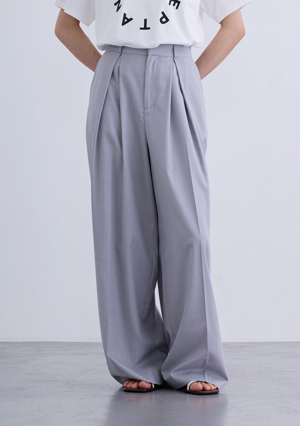 【neuf cent neuf】ライト タッチツイル タック ワイド パンツ