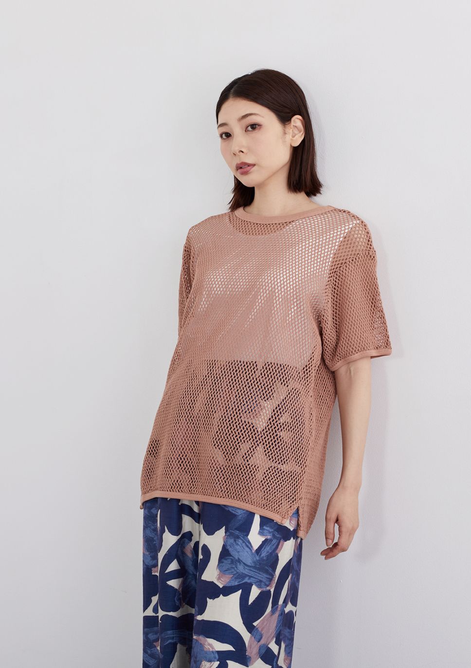 TOPS | Cour Carre an ONLINE STORE