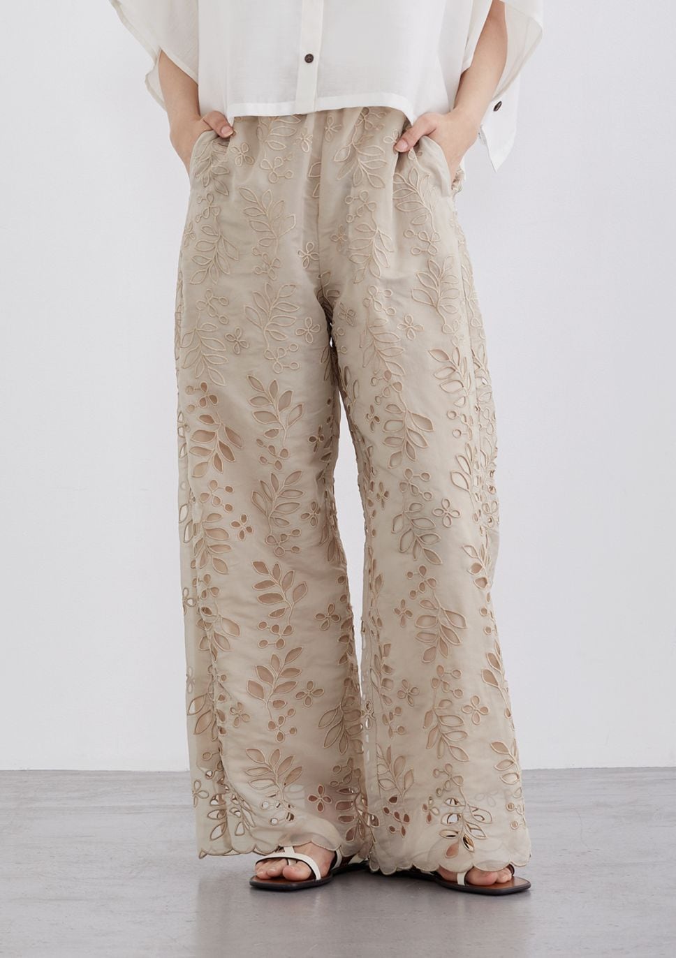 BOTTOMS | Cour Carre an ONLINE STORE