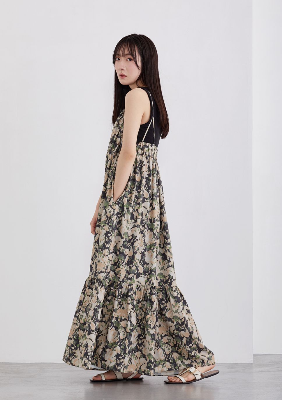 NEW ARRIVAL | Cour Carre an ONLINE STORE
