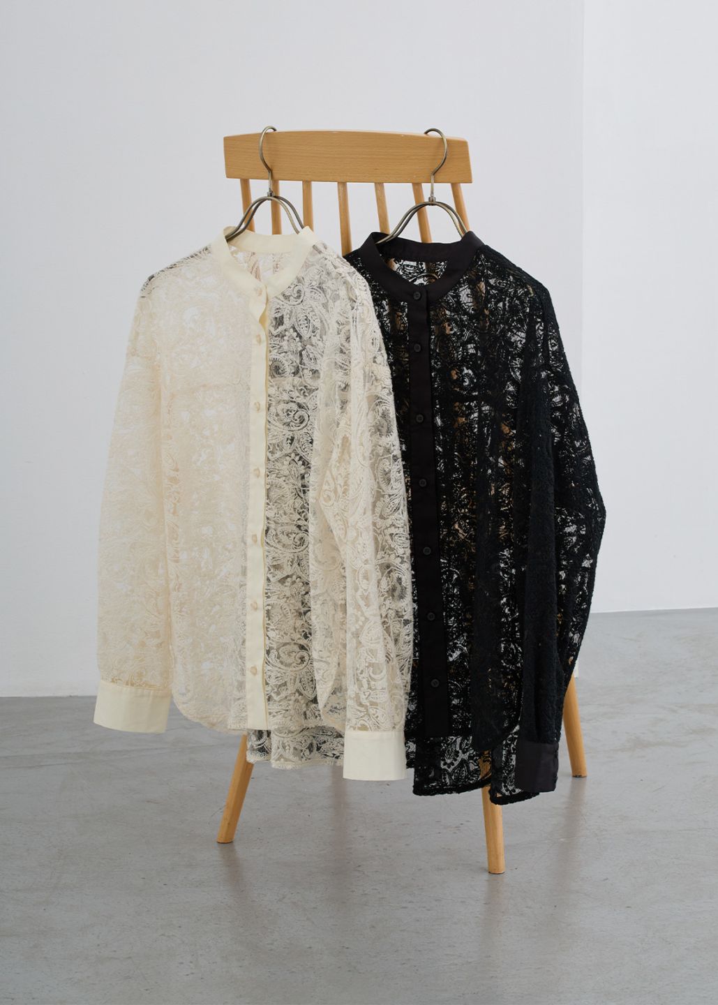 BRAND,KOOS | Cour Carre an ONLINE STORE