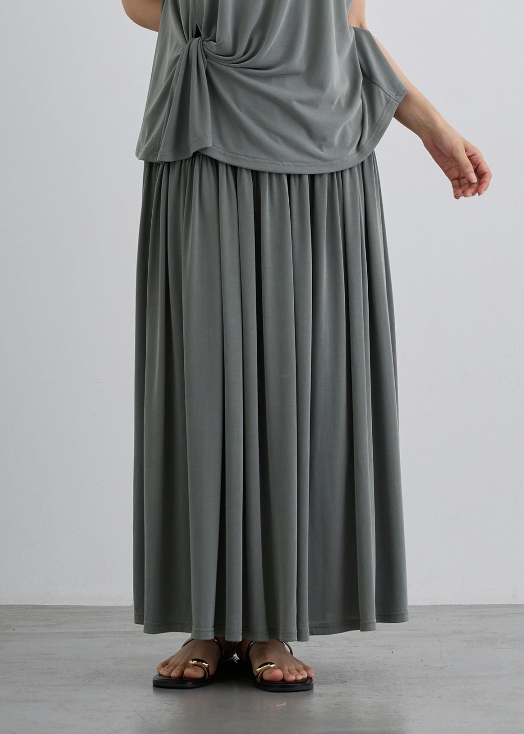 BRAND,Femicite | Cour Carre an ONLINE STORE
