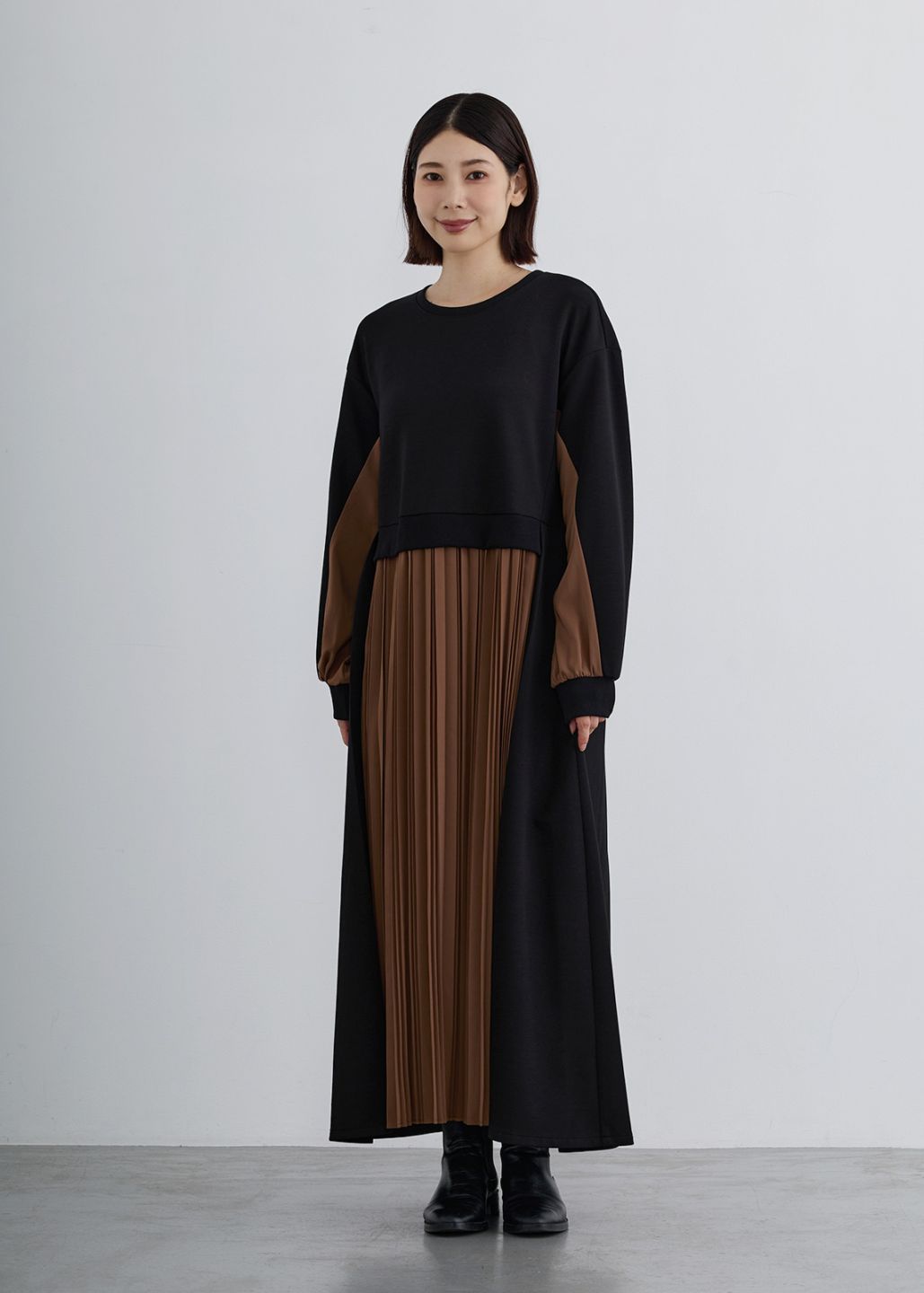 NEW ARRIVAL | Cour Carre an ONLINE STORE