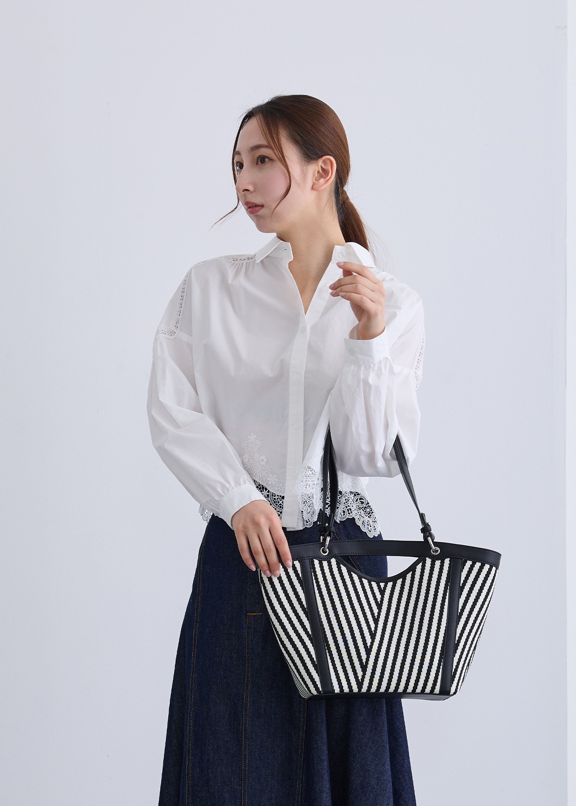 【PLUS an】ジャガード織り ワイド トート バッグ