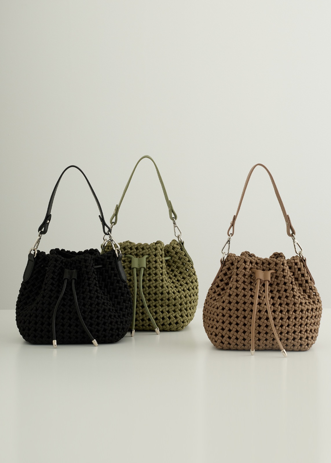 【PLUS an】メッシュ巾着バッグ