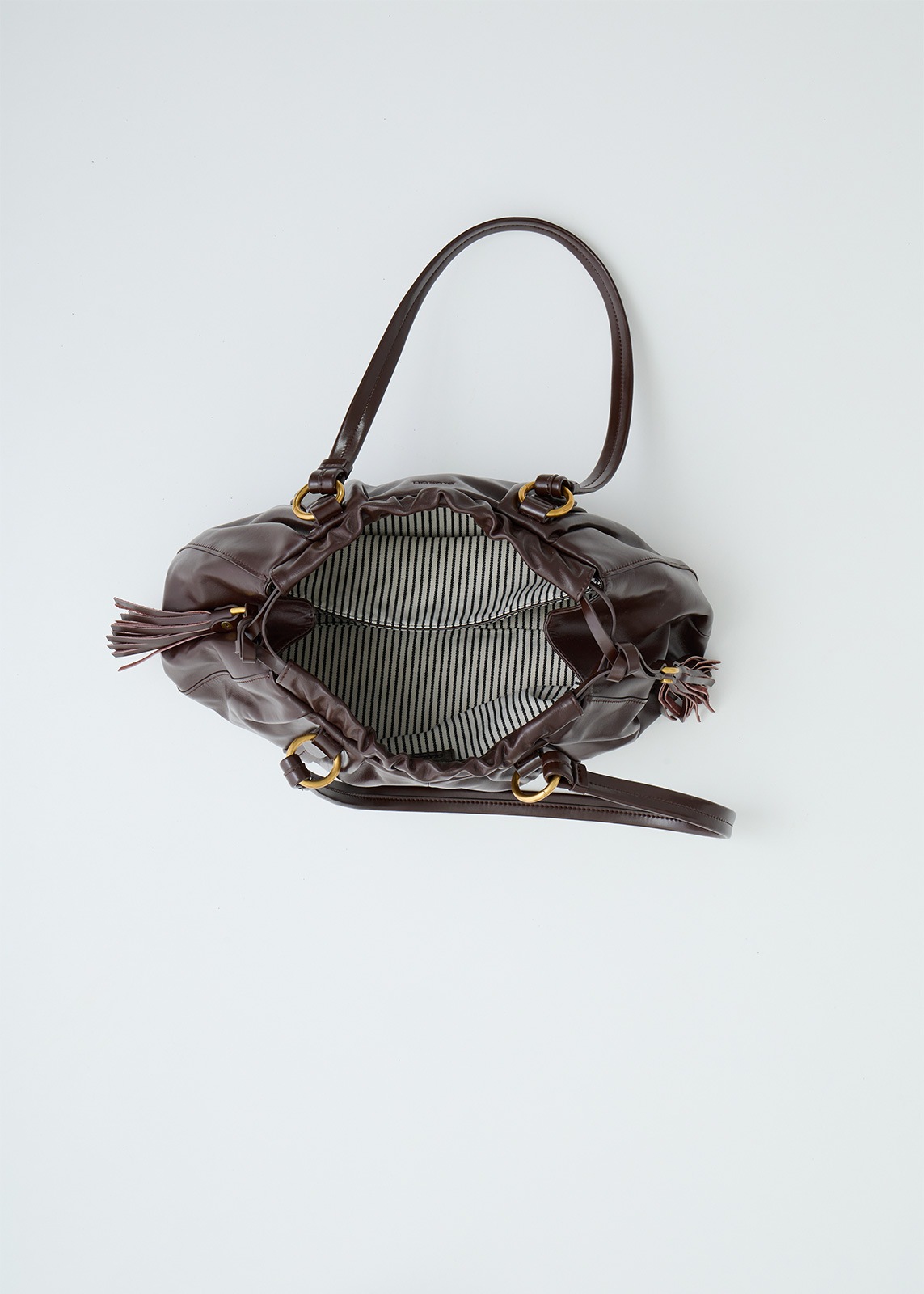 PLUS an】レザー ギャザー バッグ | NEW ARRIVAL | Cour Carre an 