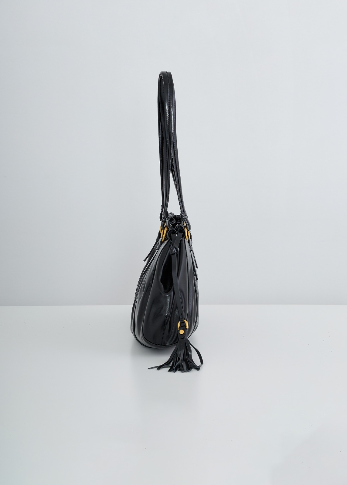 PLUS an】レザー ギャザー バッグ | NEW ARRIVAL | Cour Carre an