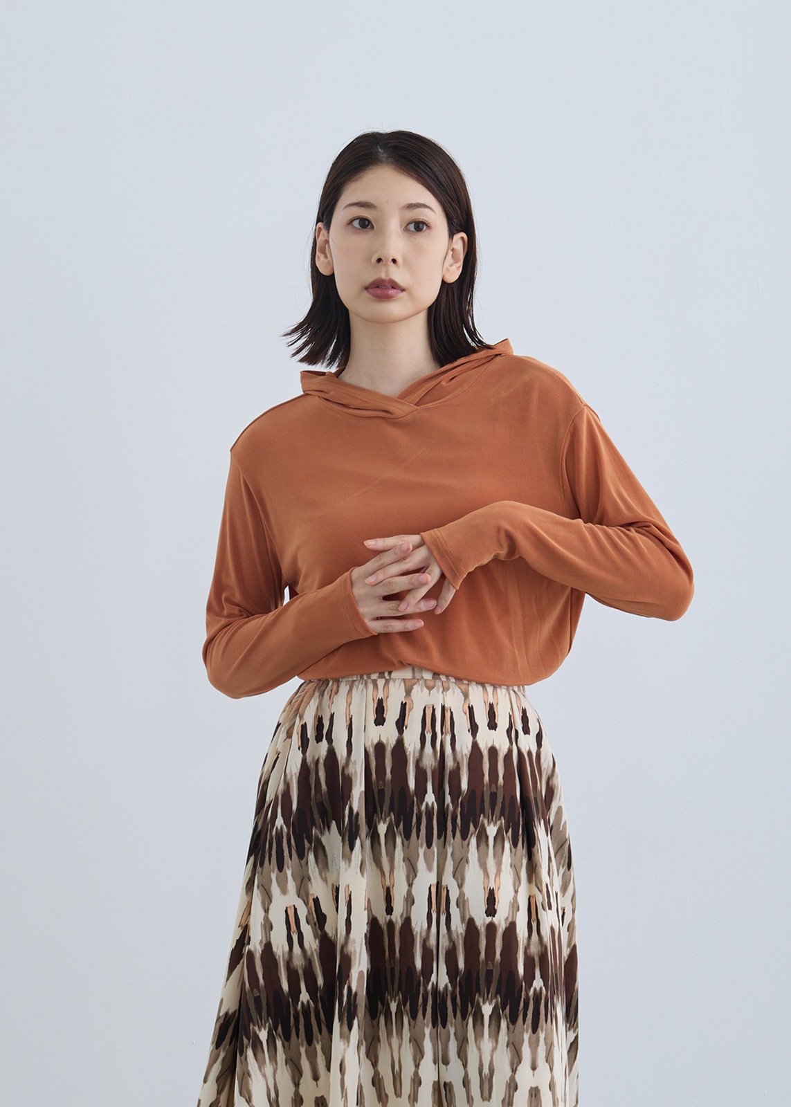 【Femicite】パウダースパン フーディー Tシャツ