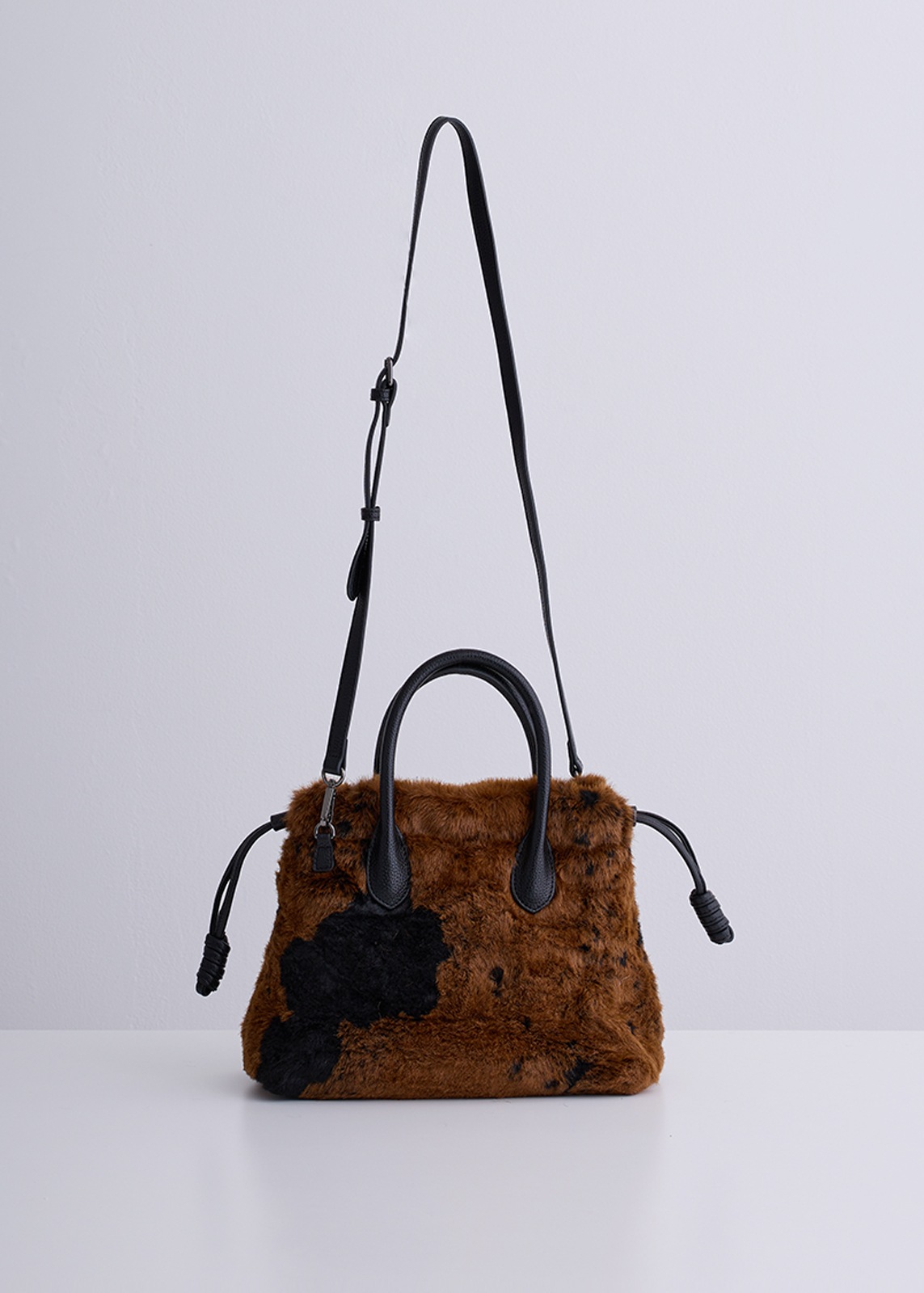 【PLUS an】エコファー アニマル バッグ〈ミディアム〉