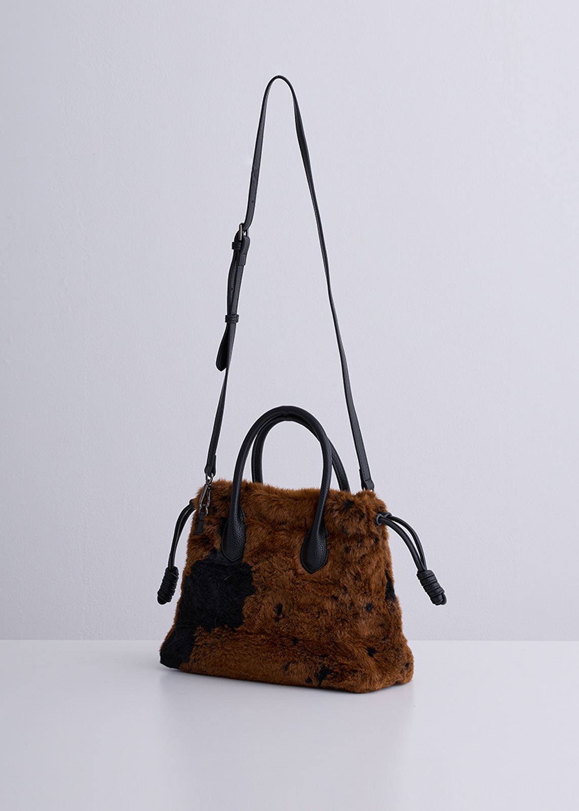 【PLUS an】エコファー アニマル バッグ〈ミディアム〉