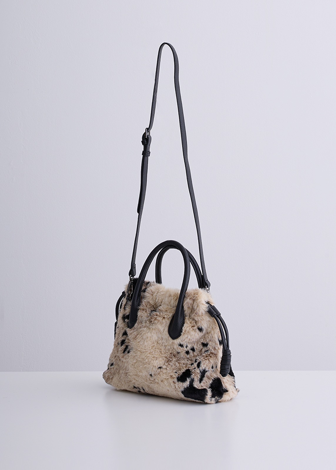 【PLUS an】エコファー アニマル バッグ〈ミディアム〉