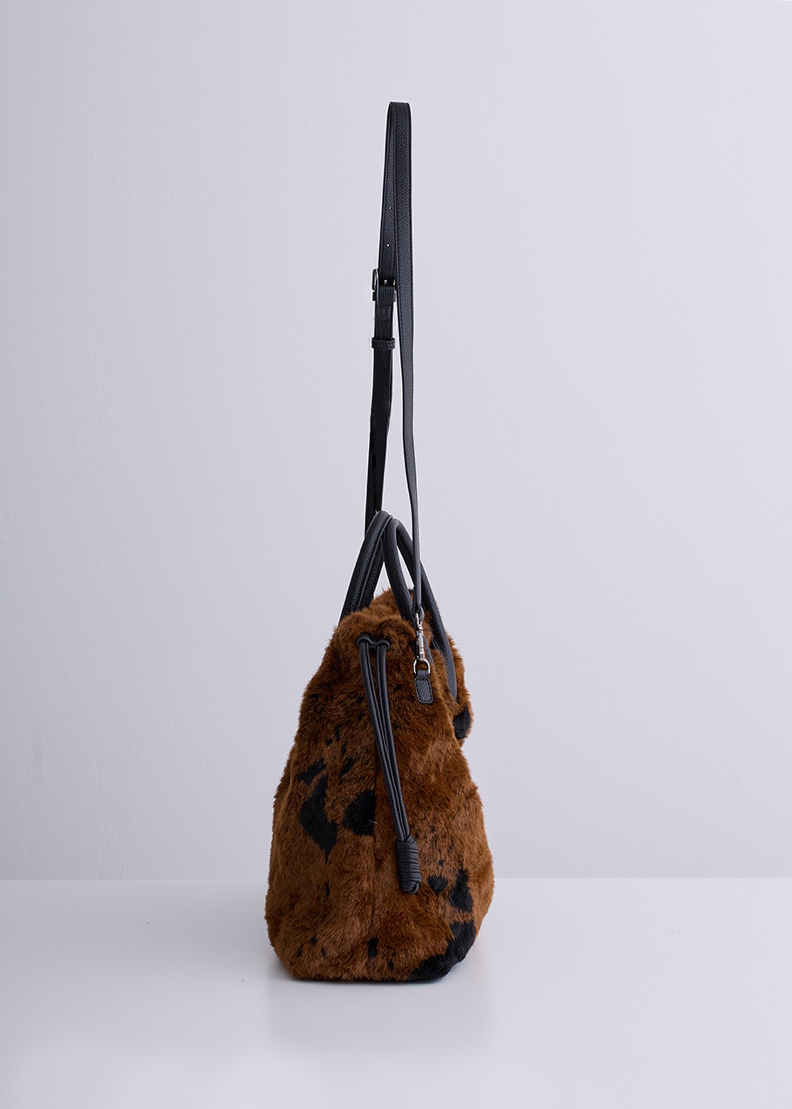 【PLUS an】エコファー アニマル バッグ〈ラージ〉