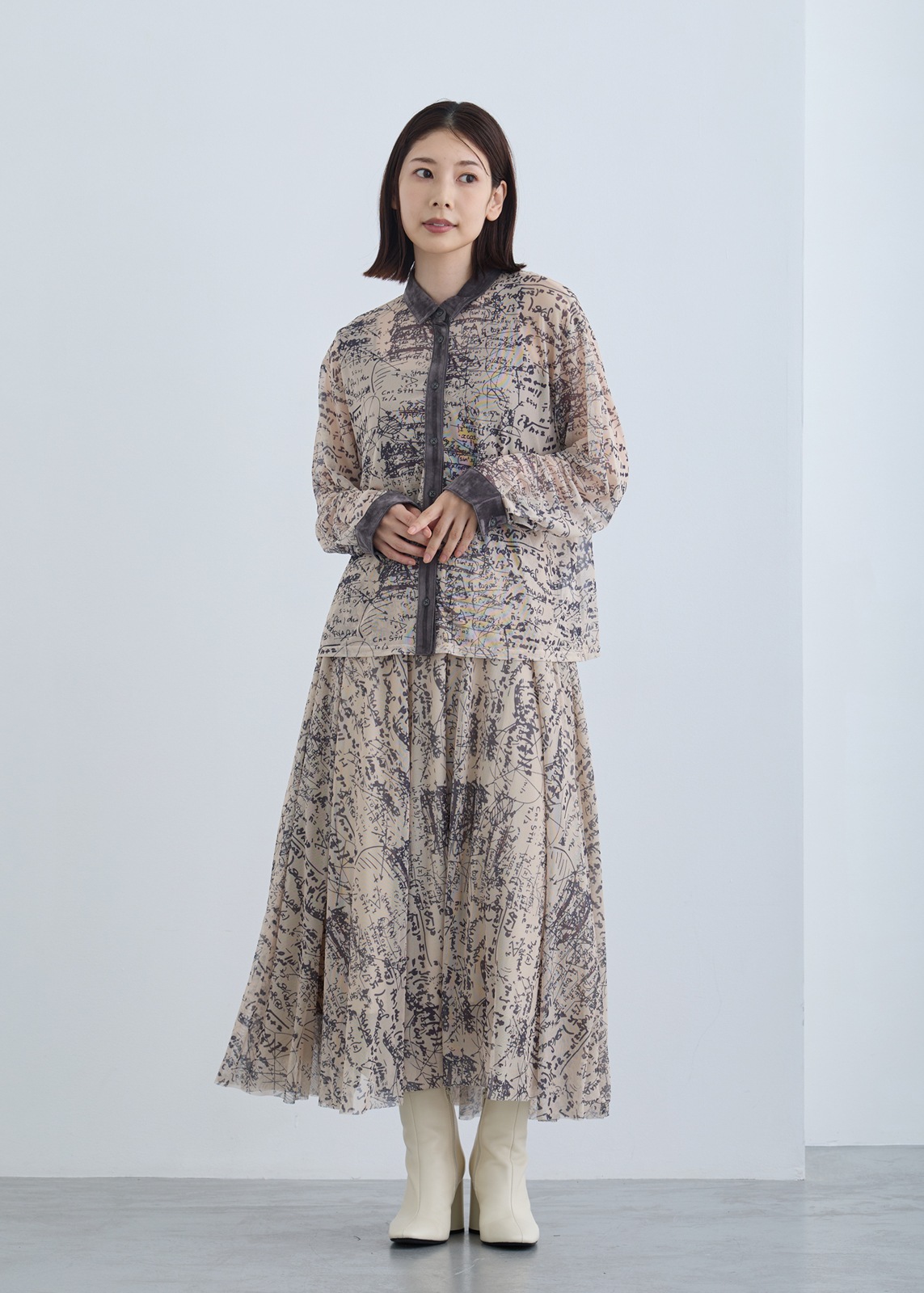 【KOOS】フォーミュラー プリントチュール シャツ