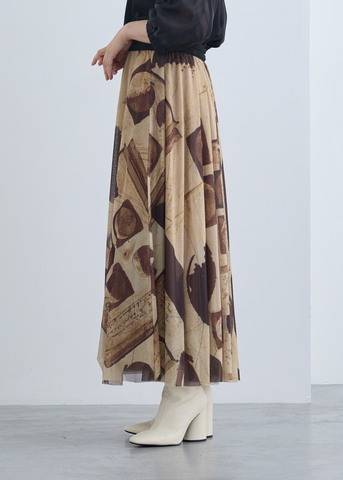 【KOOS】月の満ち欠け プリントチュール スカート