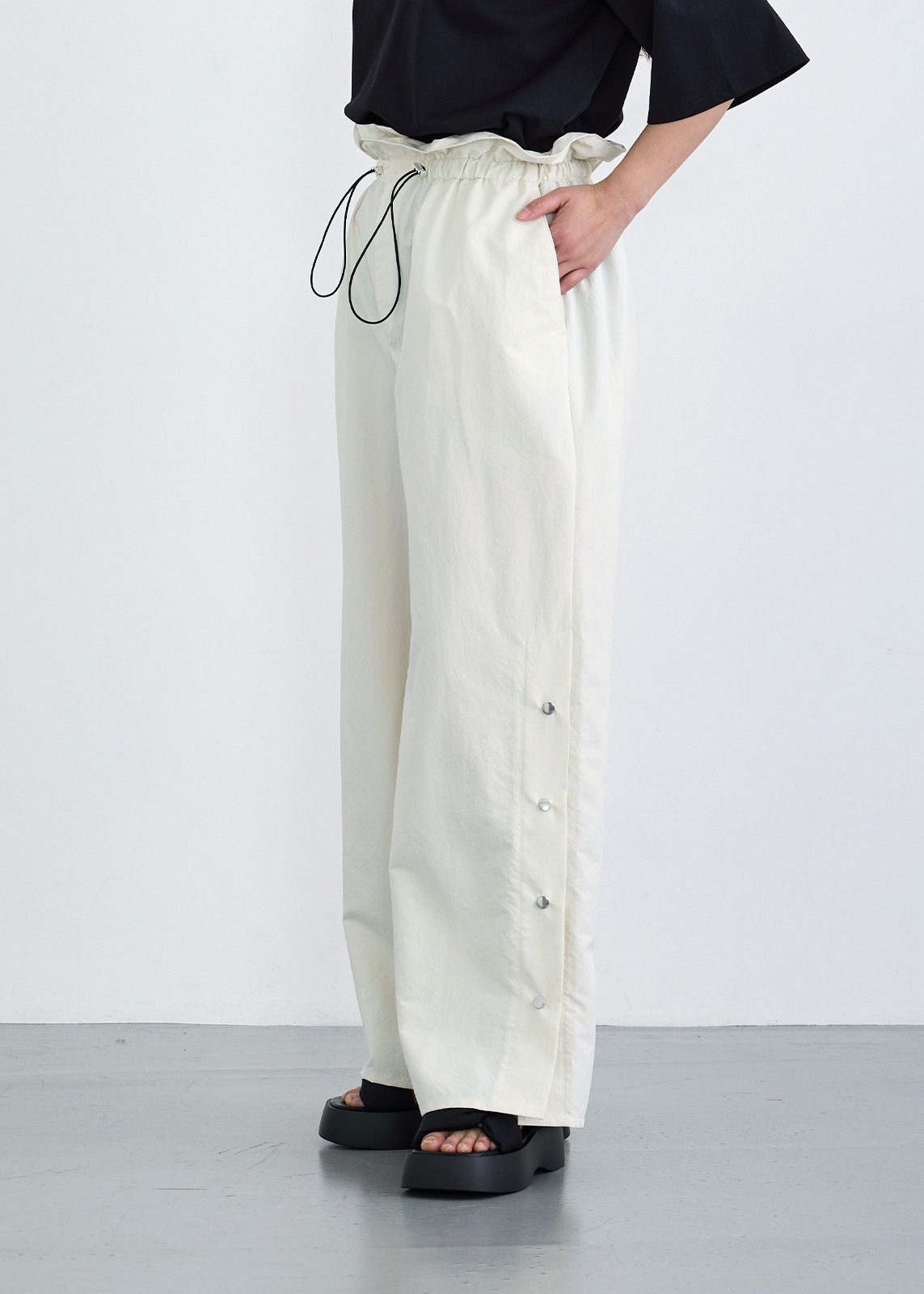 【neuf cent neuf】サスペンダー ワイド パンツ