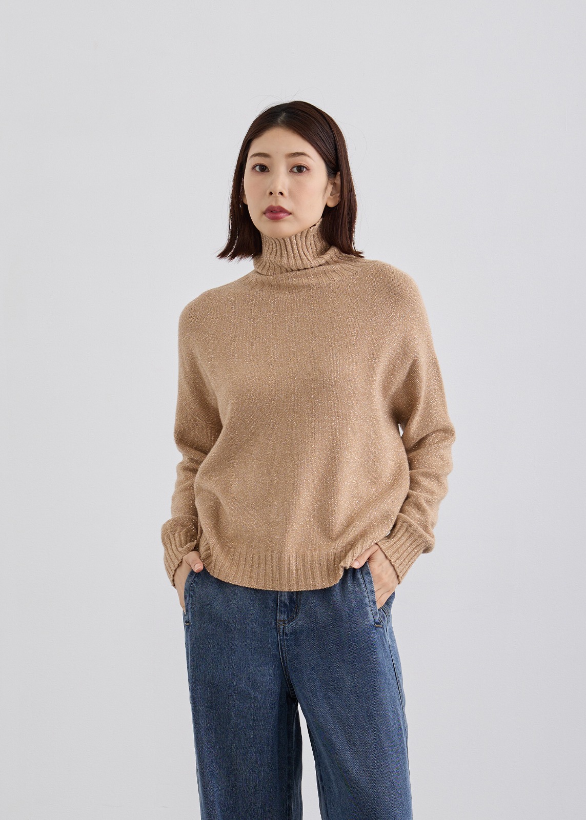 【Femicite】イタリー製 シルキー ラメ ニット