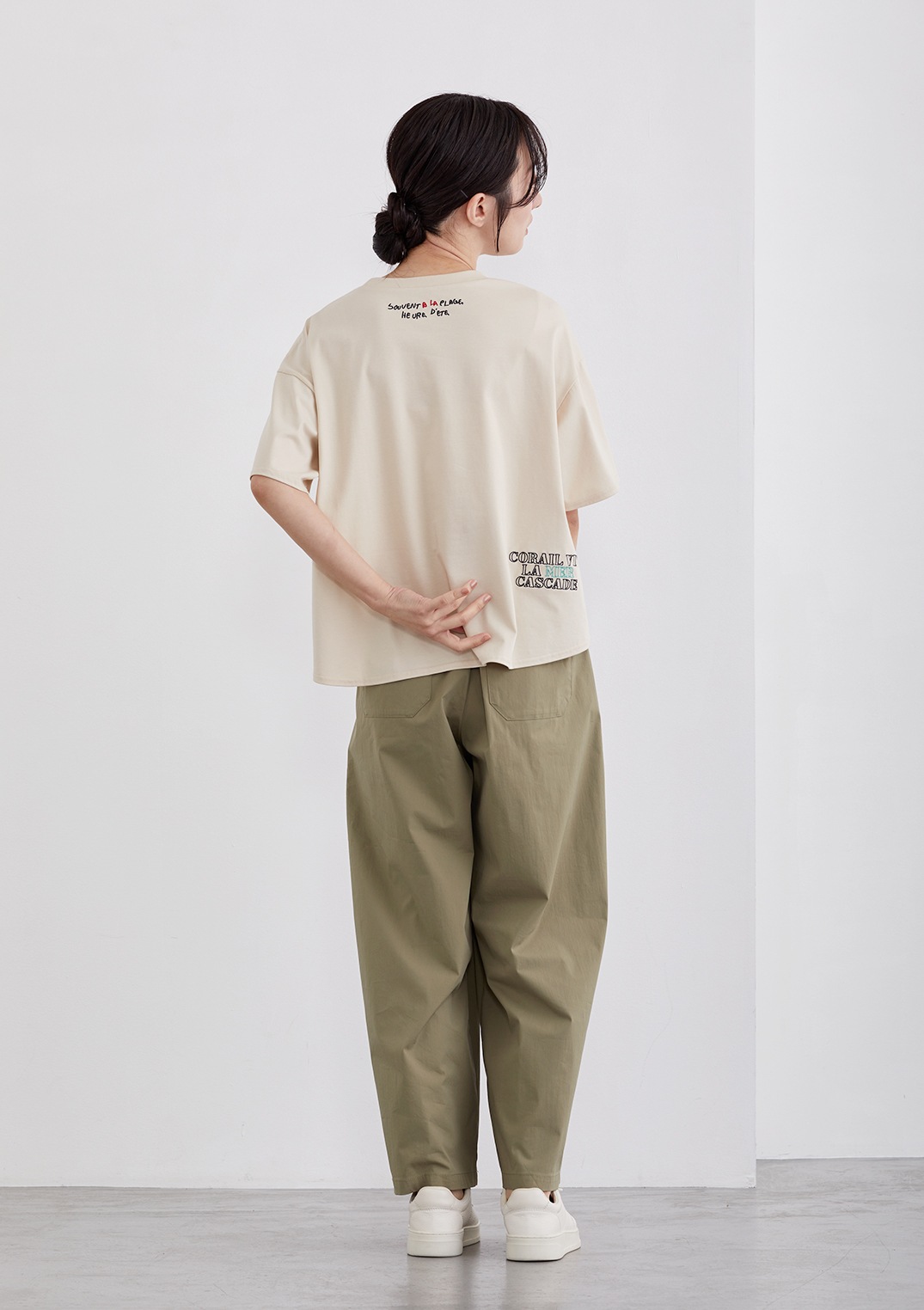 【LUIS MARI】ランダム ロゴ カットソー