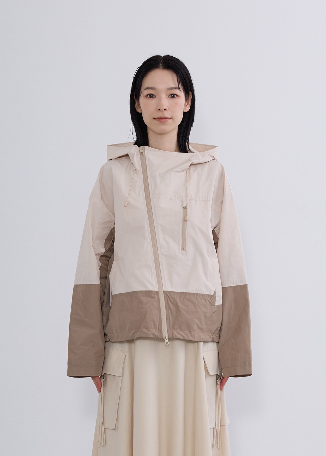 【LUIS MARI】 アシンメトリージップブルゾン