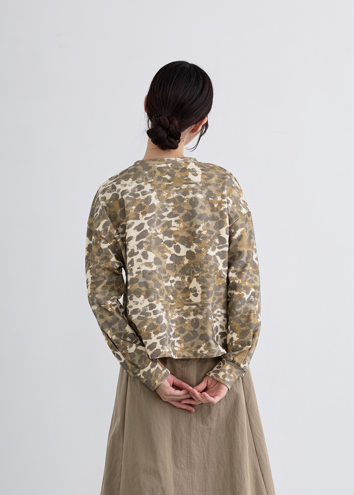 LUIS MARI】レオパード プリント カーディガン | NEW ARRIVAL | Cour