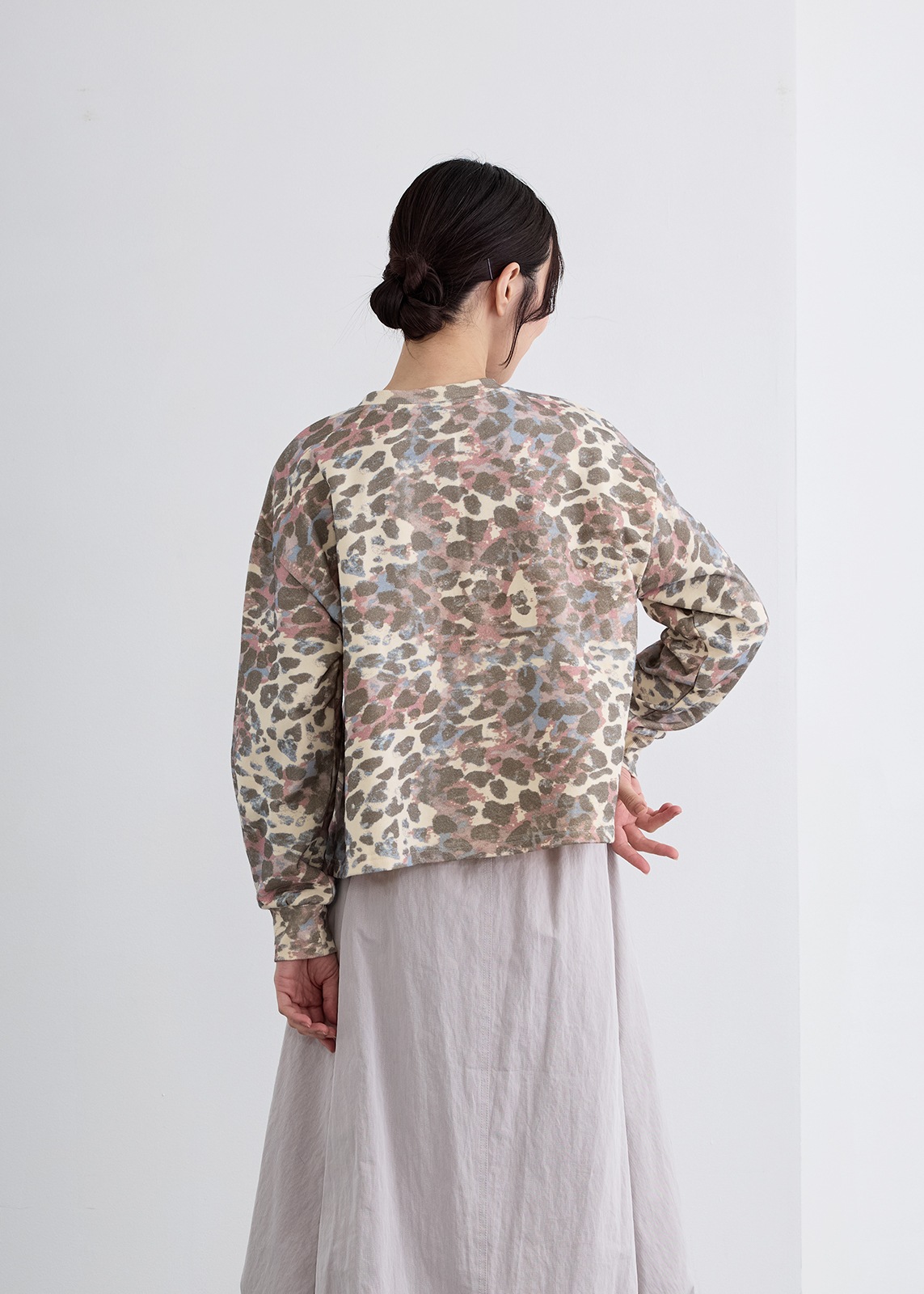 LUIS MARI】レオパード プリント カーディガン | NEW ARRIVAL | Cour