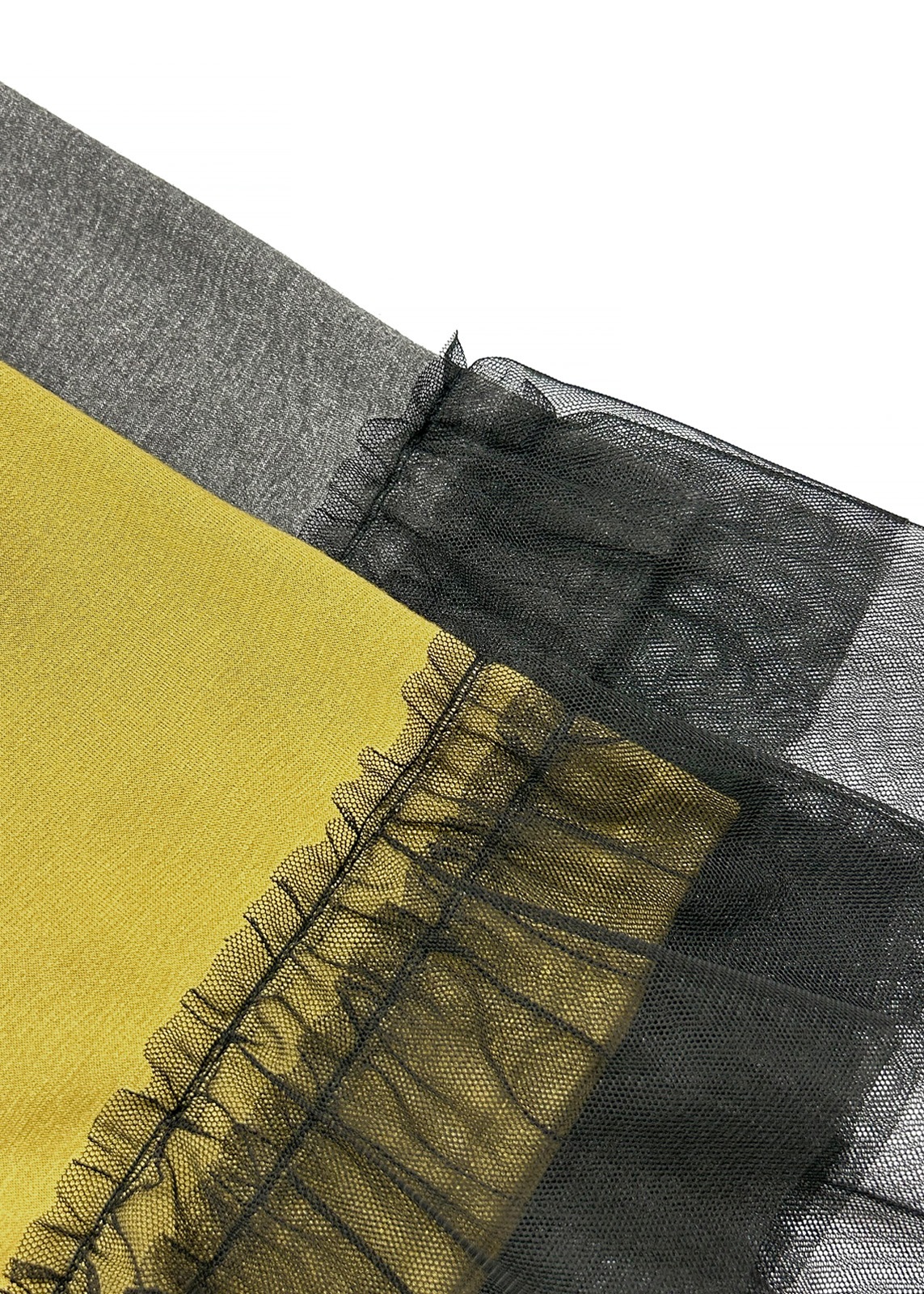 チュールフリルスリーブワンピース