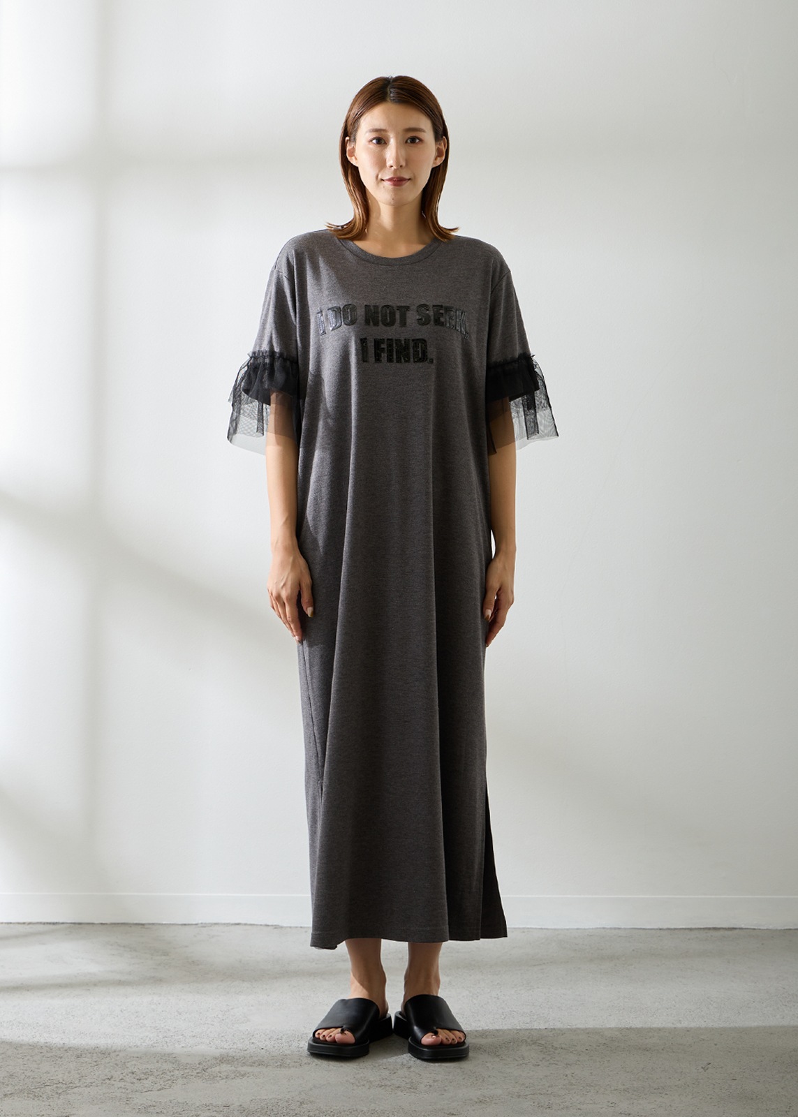 チュールフリルスリーブワンピース