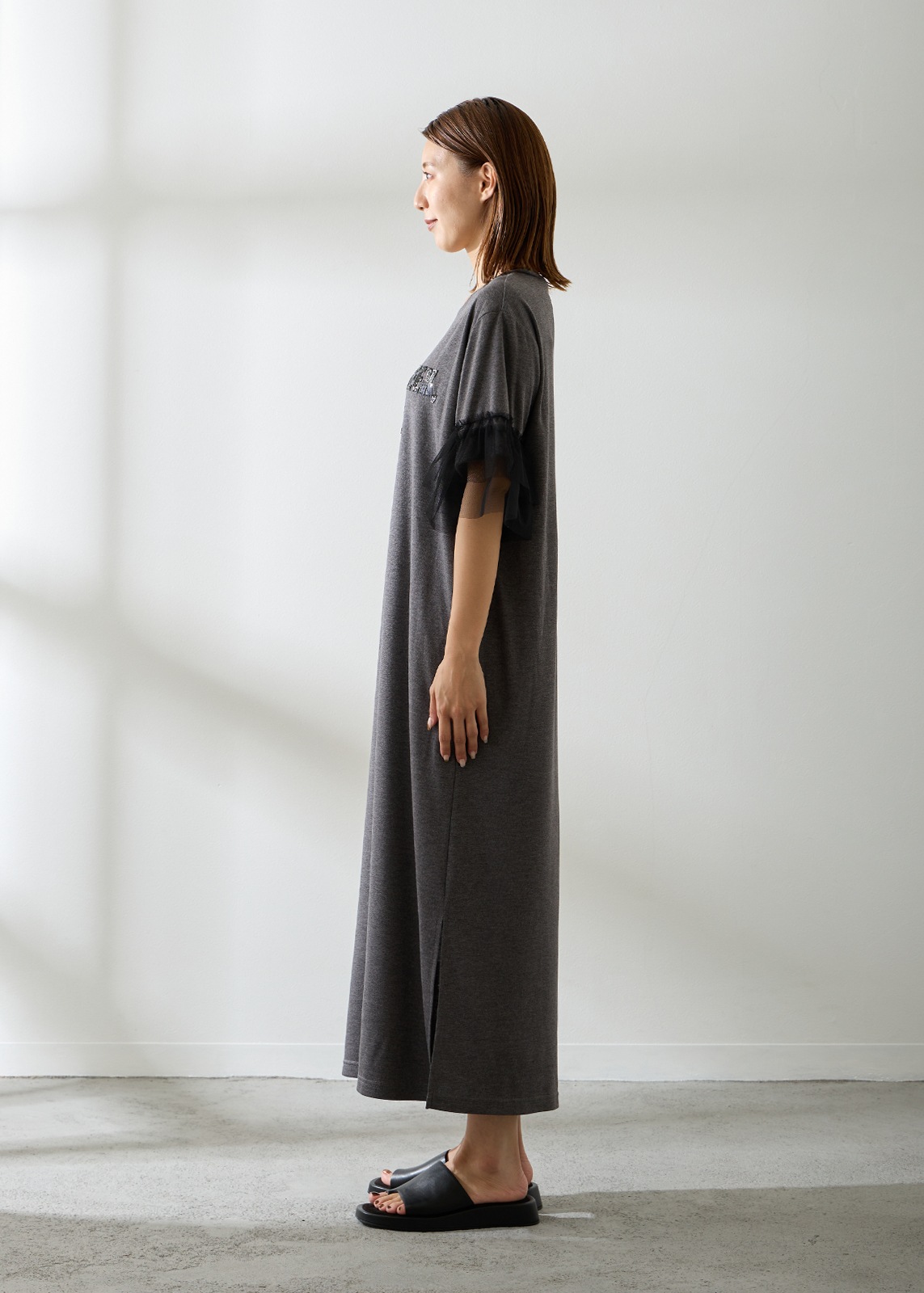 チュールフリルスリーブワンピース