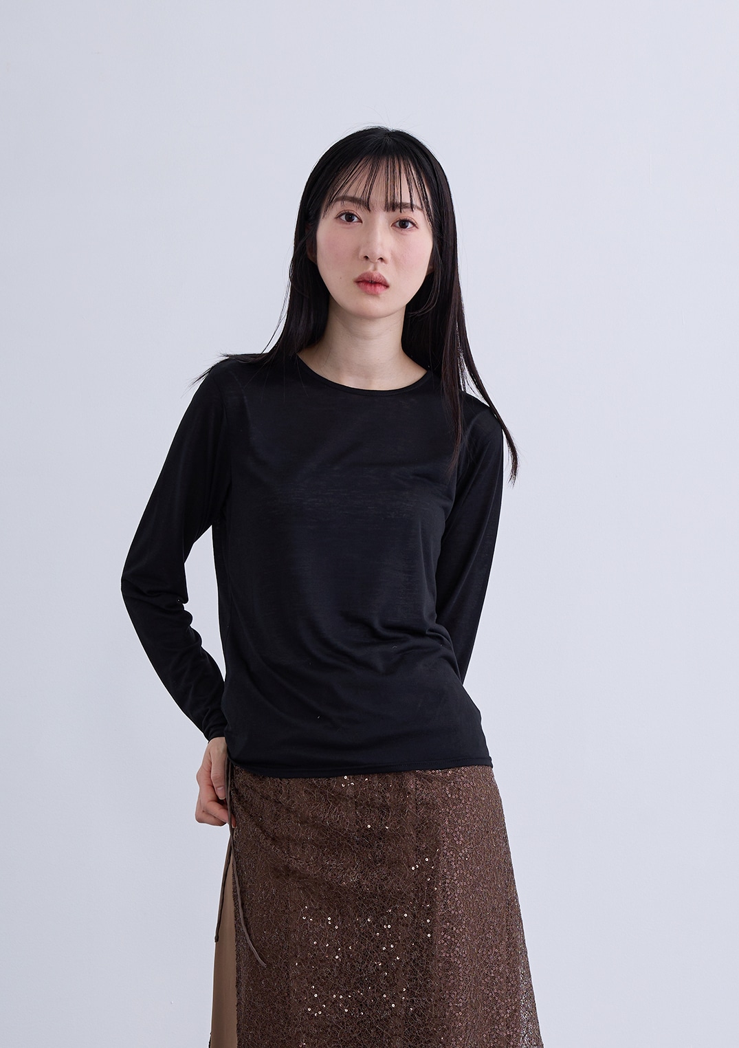 【neuf cent neuf】スキンフィット シアー トップ