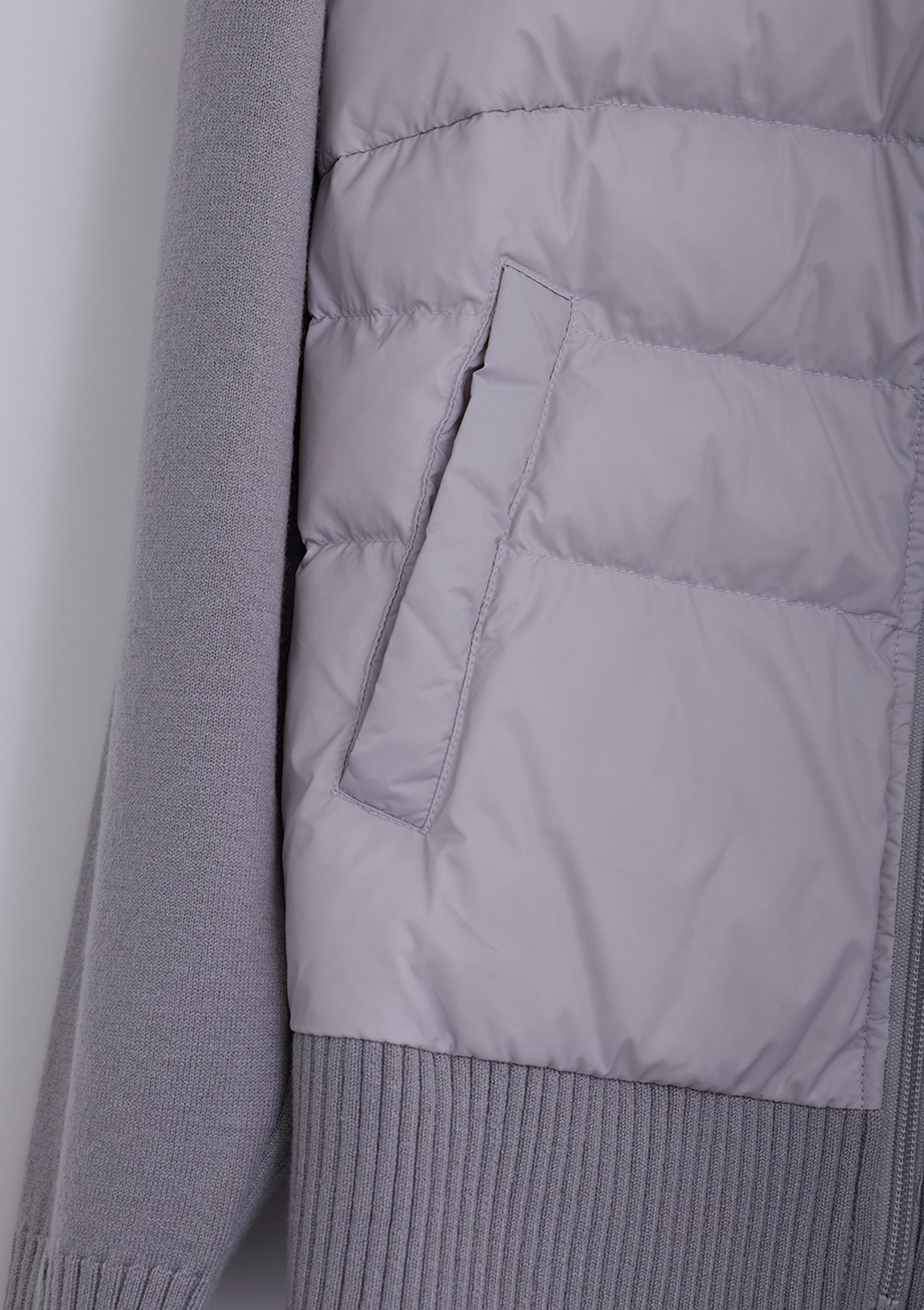 【Femicite】コンパクト ダウン ニット