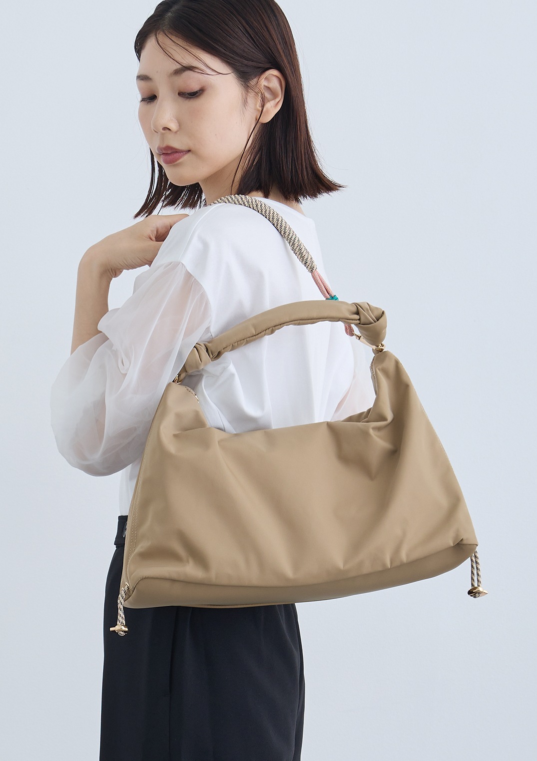 【PLUS an】シャーリングバッグ
