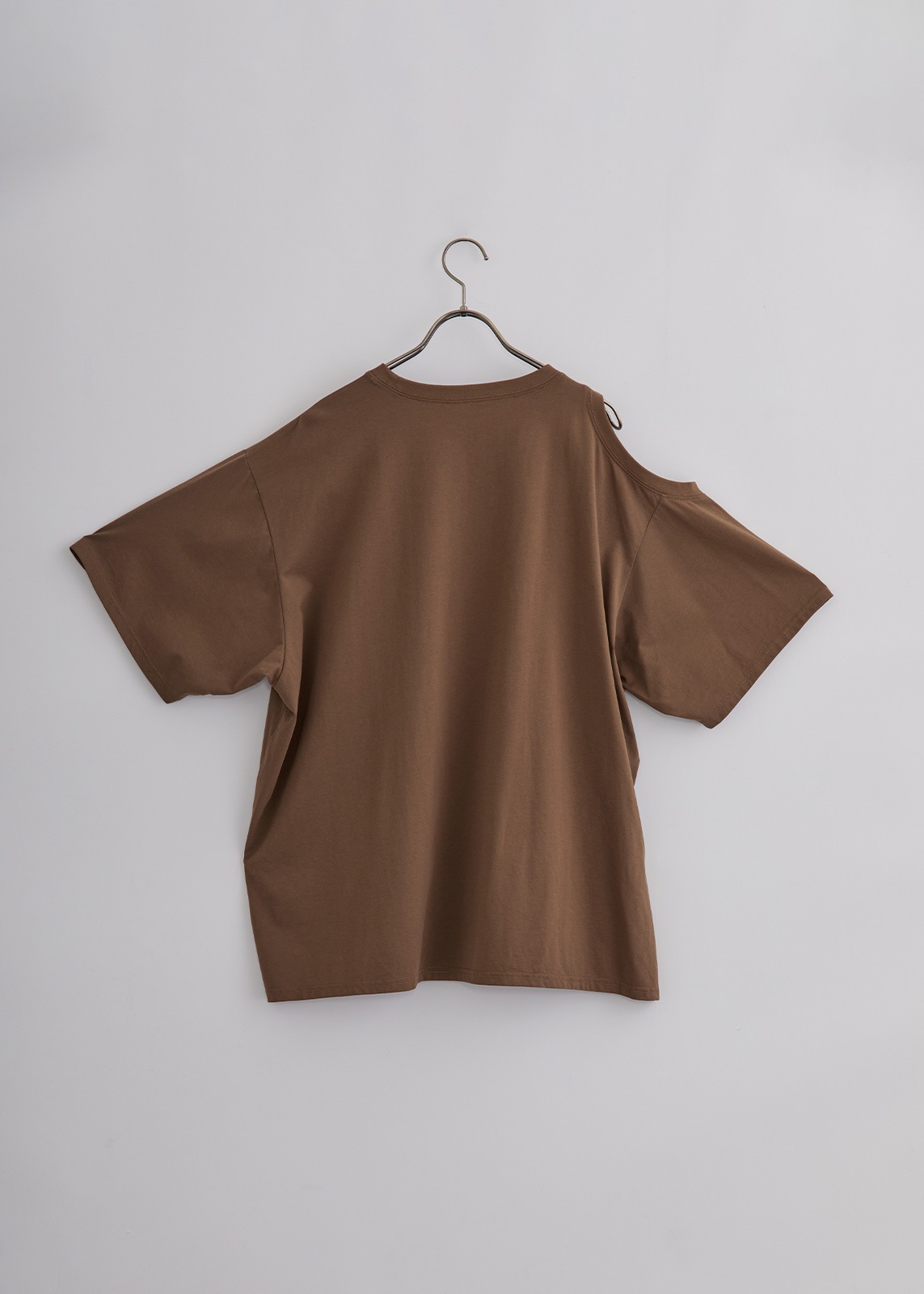 【neuf cent neuf】デフォルメ アシンメトリー T【バッチ付き】