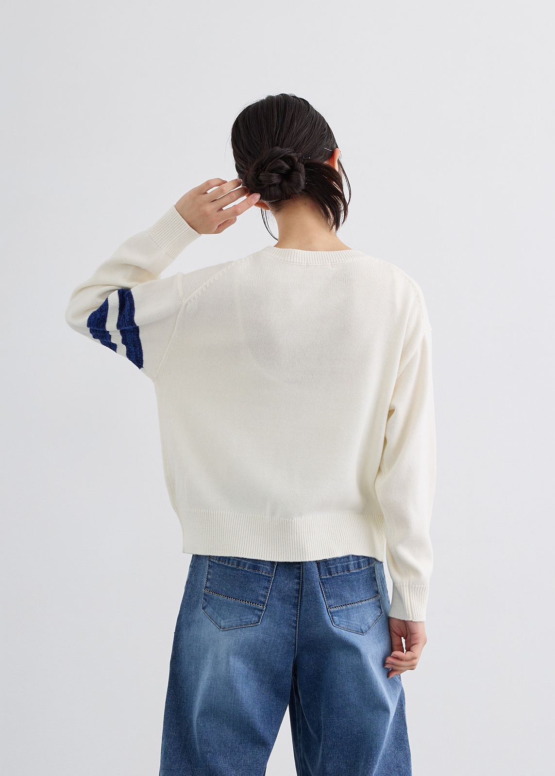 【LUISMARI】ナンバー ロゴ ニット