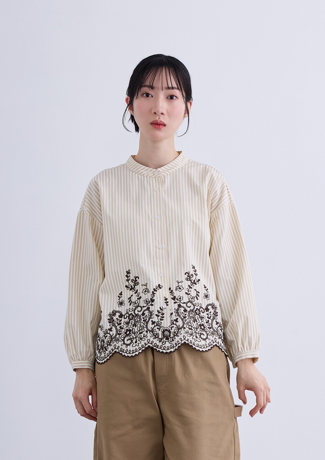 【LUIS MARI】エンブロイダリー ブラウス