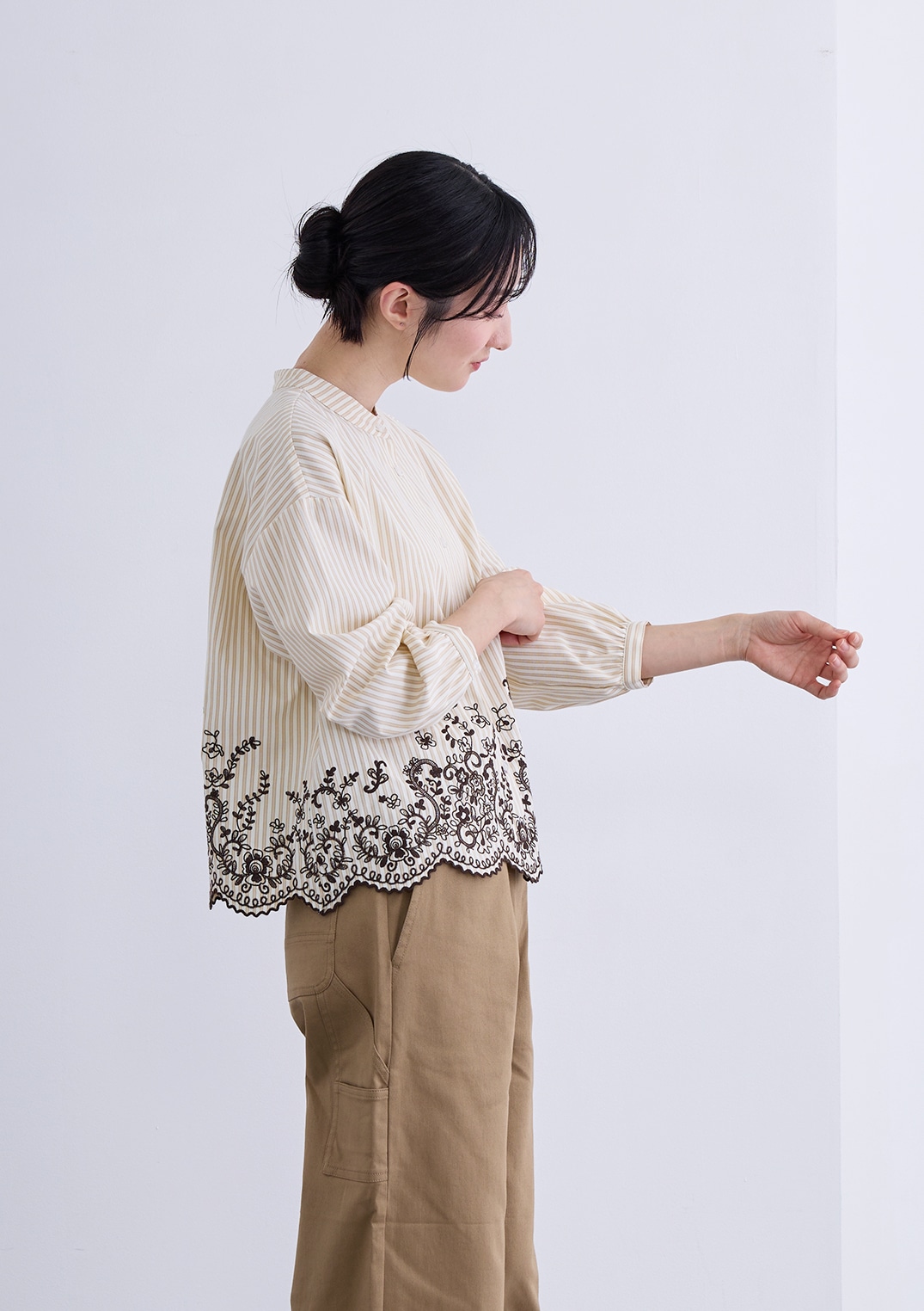 【LUIS MARI】エンブロイダリー ブラウス