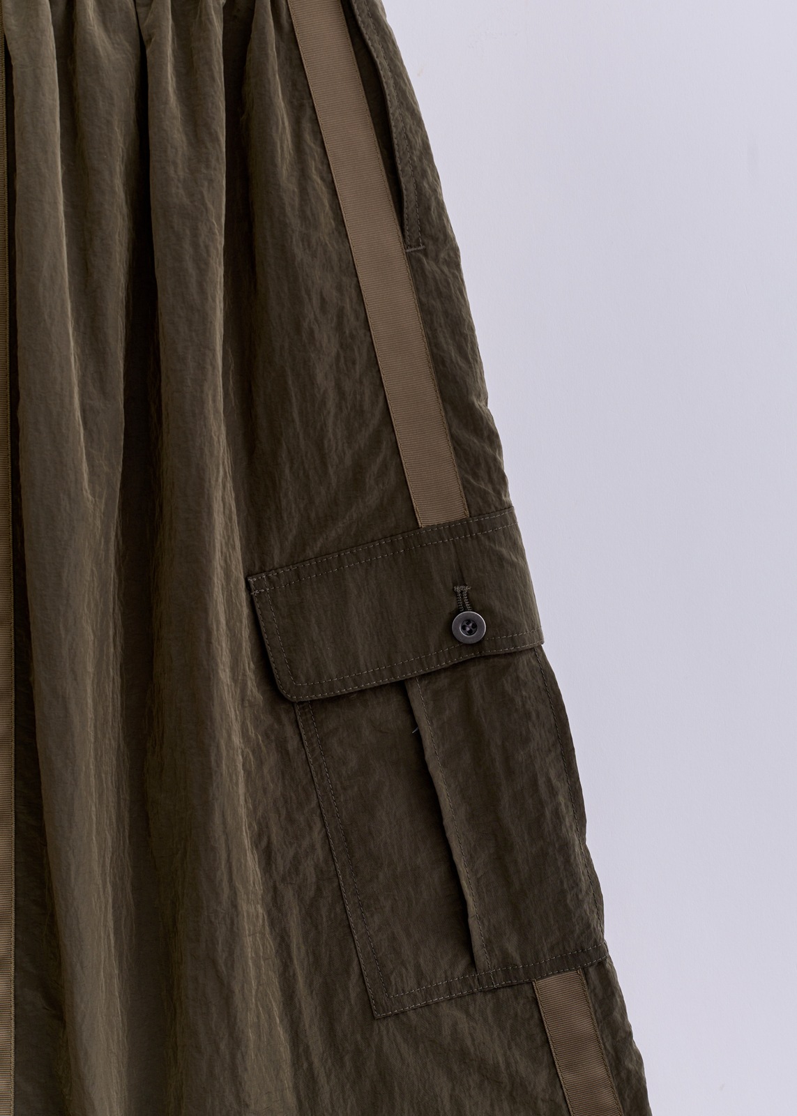 【Femicite】シャイニー タフタ スカート