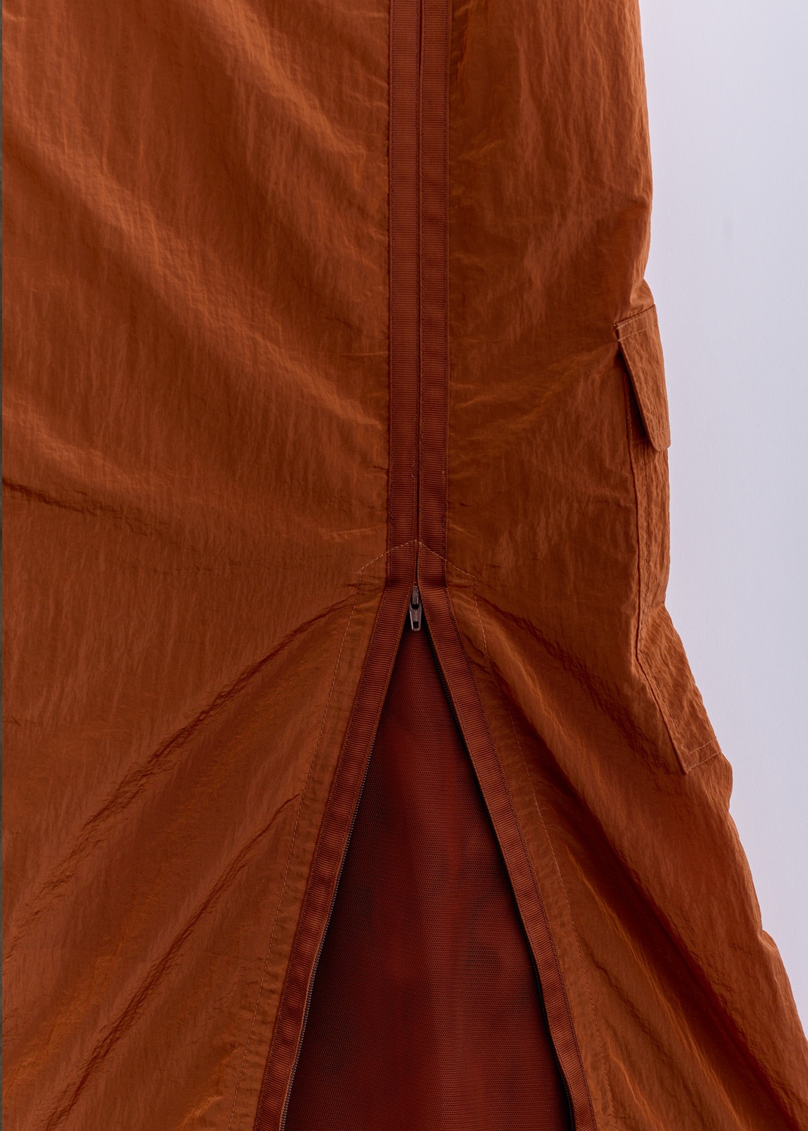 【Femicite】シャイニー タフタ スカート