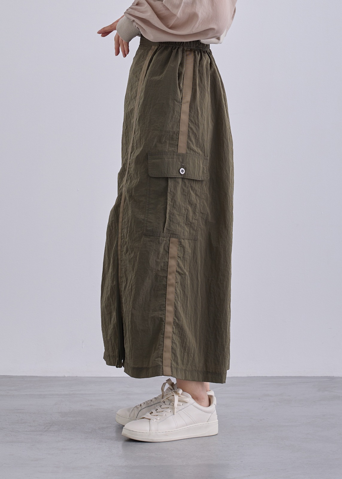 【Femicite】シャイニー タフタ スカート