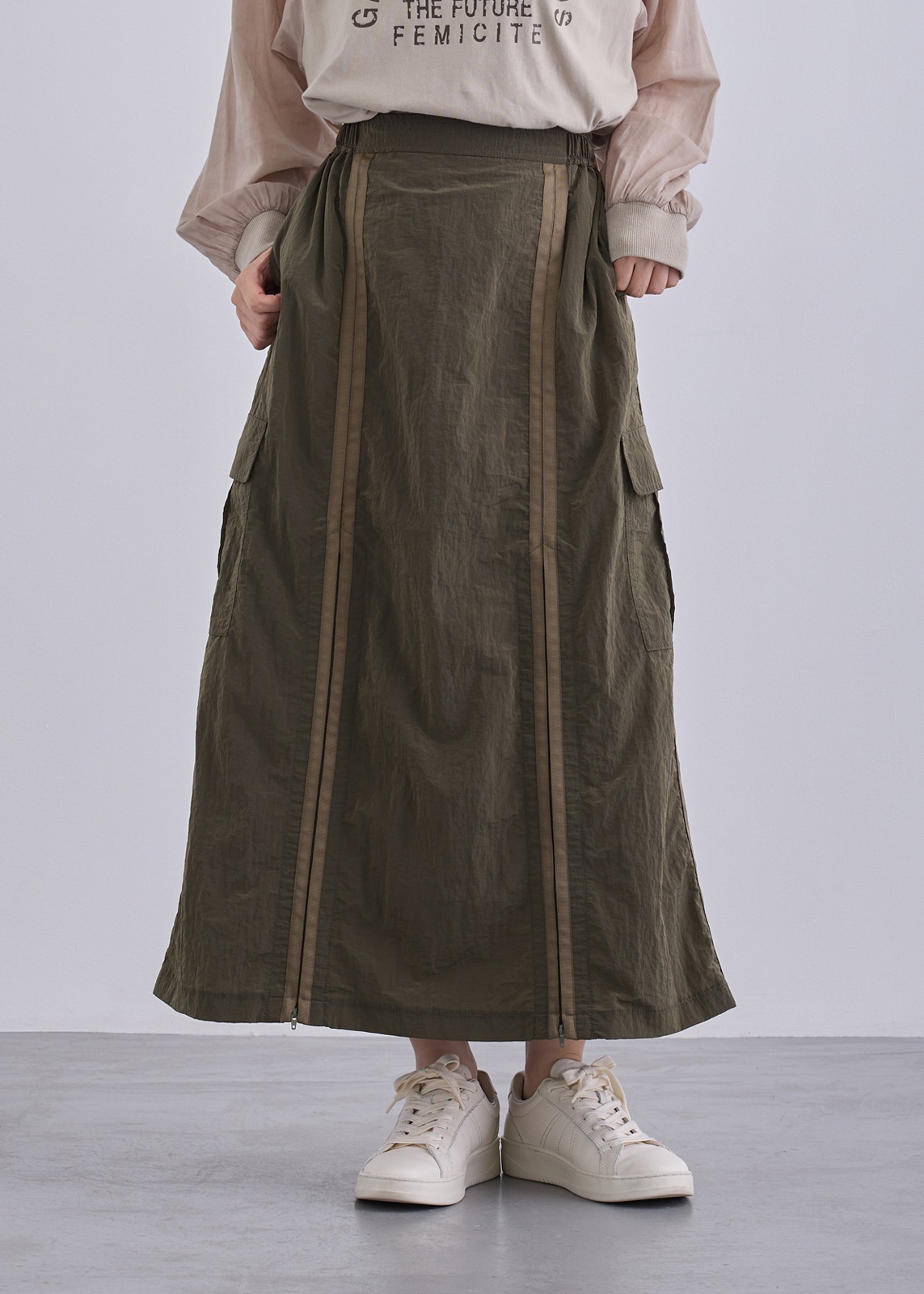 【Femicite】シャイニー タフタ スカート