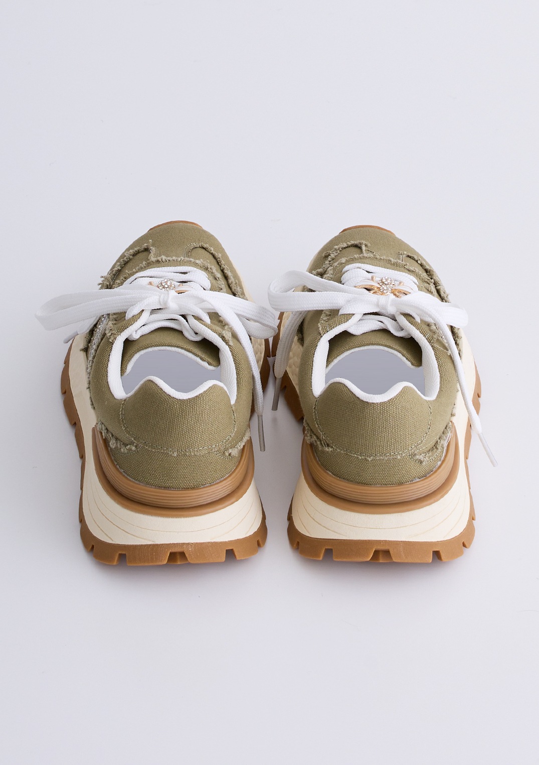 Cour Carre an】ハチスニーカー | NEW ARRIVAL | Cour Carre an ONLINE