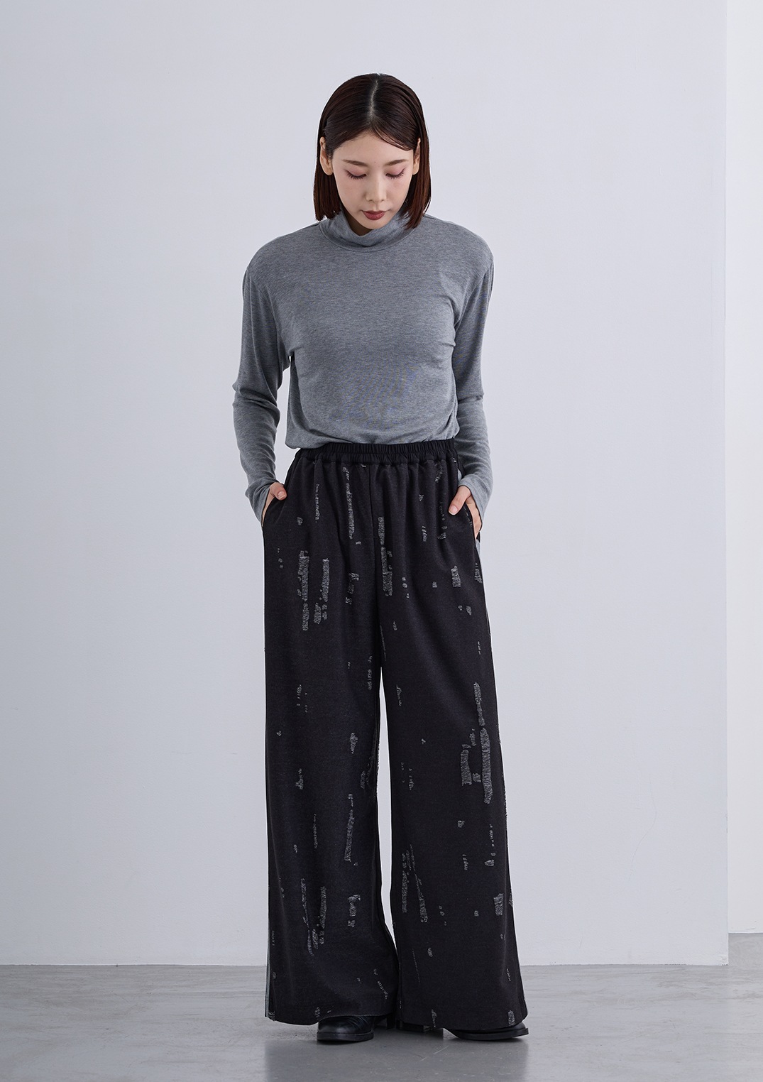 【Femicite】ダメージ スパン パンツ